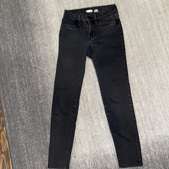 Girl’s size 8 Old Navy Ballerina Jeans/Jeggings - Picture 1 of 4